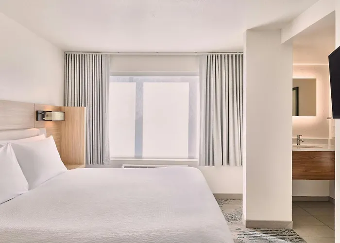 Springhill Phoenix Glendale/peoria 3* Peoria